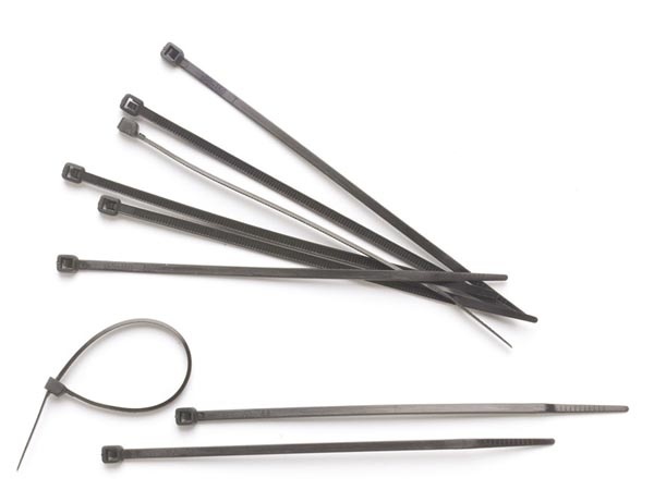 JEU DE SERRE-CÂBLES EN NYLON - NOIR (75 pcs)