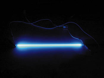  TUBE FLUORESCENT A CATHODE FROIDE, Ø4mm LONGUEUR : 30cm, BLEU