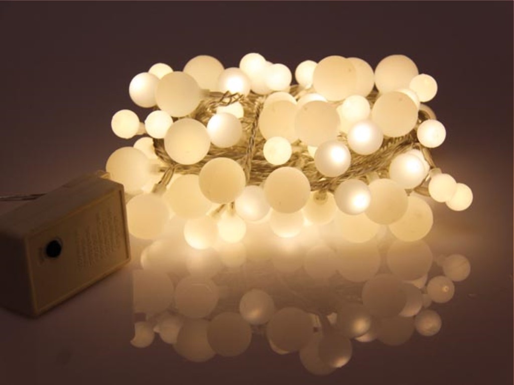 Decolight LED - 6 m - 90 boules - blanc chaud - câble transparent - modulateur - 24 V