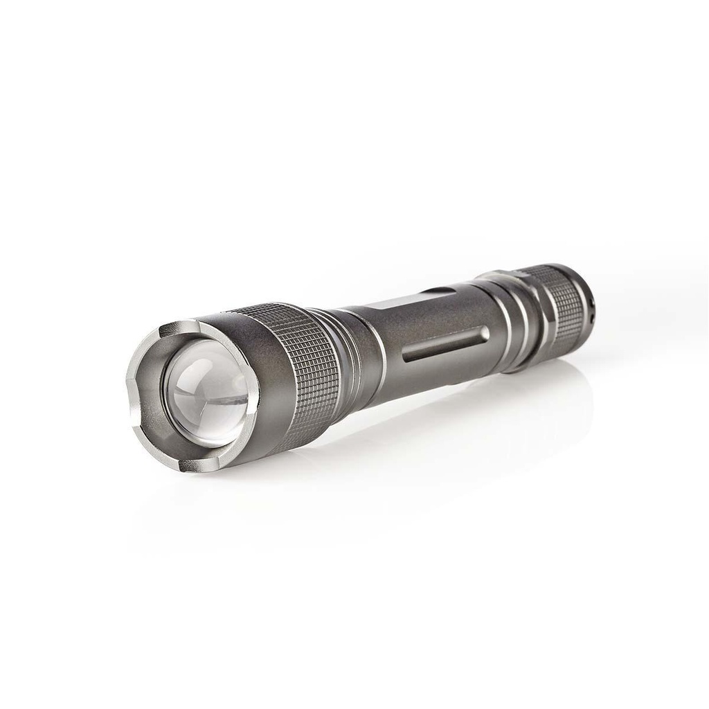 Lampe torche | Alimenté par pile | 4,5 V | 3 W | 2x AA | Batteries incluses | Flux lumineux nominal: 150 lm | Portée lumineuse: 120 m | Angle de faisceau: 46.1 ° | 10000 Cycles de Commutation