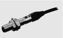 Barrage, 1 m, cylindrique M5 axiale, 12-24 Vc.c., PNP, DO, câble 2 m