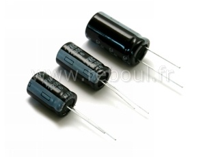 CONDENSATEUR CHIMIQUE D.25X45mm  pas10mm SNAP-IN